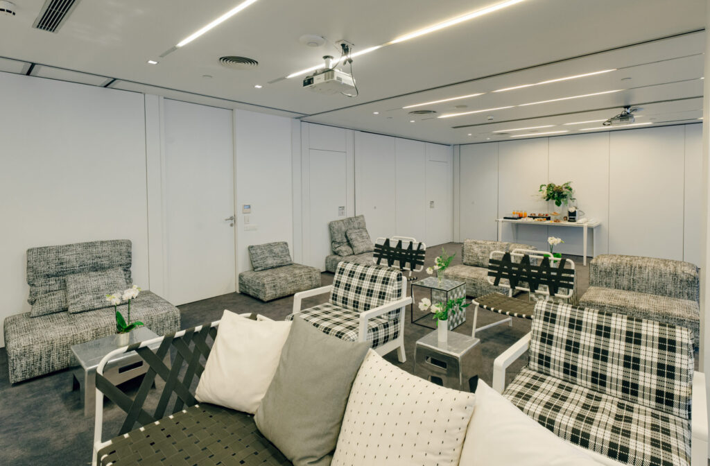 creative meeting spaces